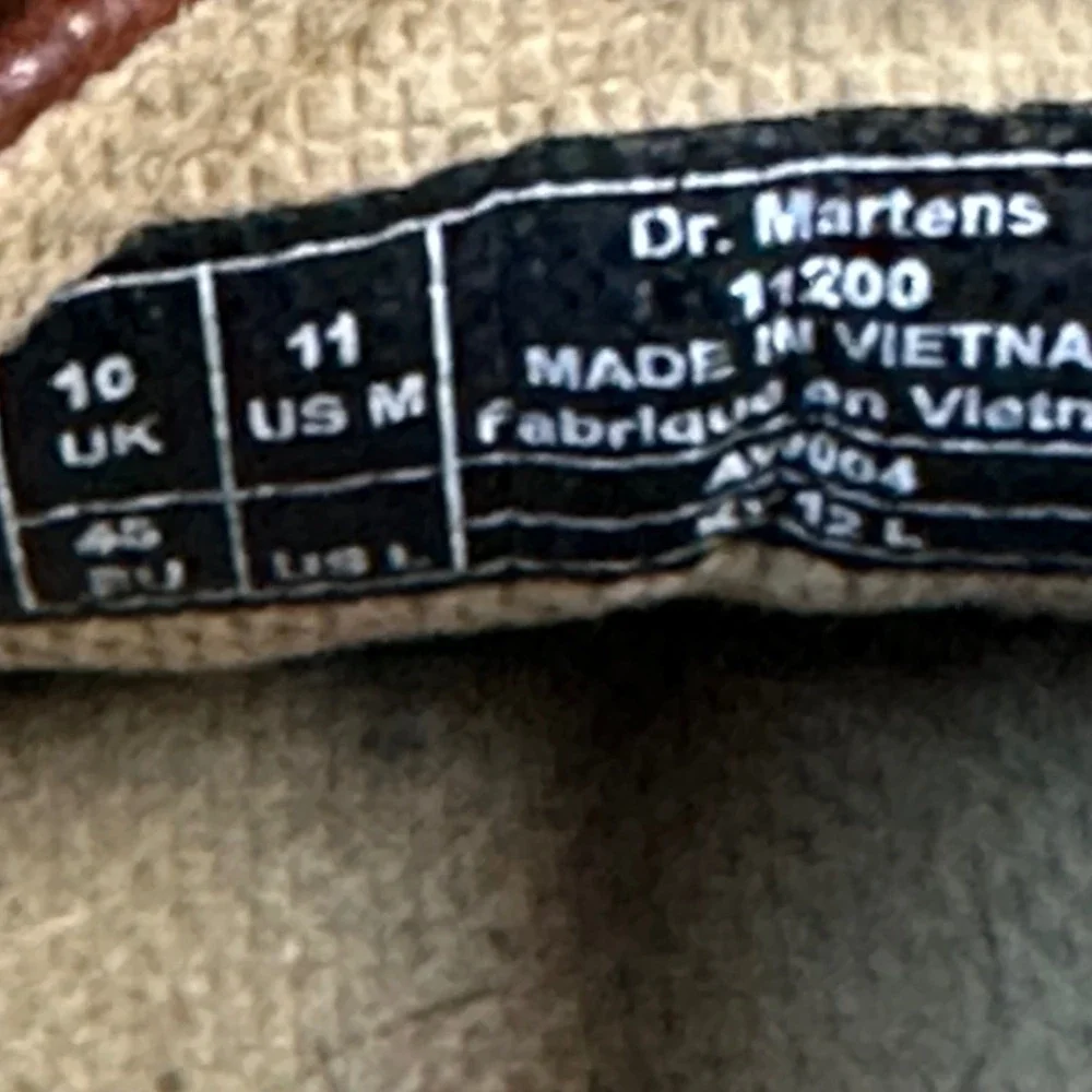 Dr. Martens Mens Brown Leather Lace Up Oxford Shoes AirWair Sole size 11M